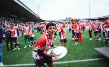 Chivas cierra el fichaje bomba de Richard Ledezma para el Apertura 2025