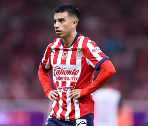 Bofo Bautista explota por posible salida del Nene Beltrán de Chivas (Photo by Simon Barber/Getty Images)