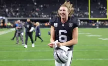 Raiders convierten al pateador AJ Cole en el mejor pagado de la NFL