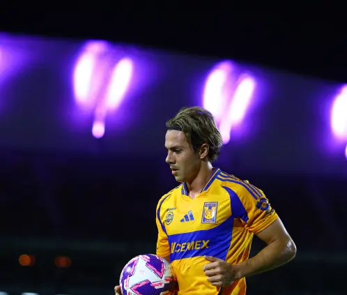 Tigres pondrá transferible a Sebastián Córdova para el Apertura 2025, las Chivas buscarían firmarlo de nueva cuenta. Getty Images Tigres pondrá transferible a Sebastián Córdova para el Apertura 2025, las Chivas buscarían firmarlo de nueva cuenta. Getty Images
