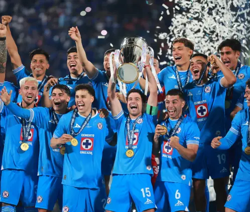 Cruz Azul igualó a Chivas como el segundo club mexicano más exitoso al sumar 26 títulos oficiales. Getty Images Cruz Azul igualó a Chivas como el segundo club mexicano más exitoso al sumar 26 títulos oficiales. Getty Images
