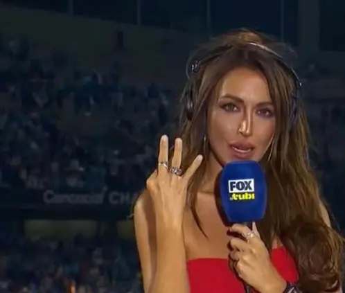 La comentarista Claudia García despotricó contra el América y Andre Jardine en la Final de Concachampions. @Tubi La comentarista Claudia García despotricó contra el América y Andre Jardine en la Final de Concachampions. @Tubi