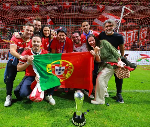 ¡Increíble! Toluca subasta playera edición especial de Paulinho (Photo by Hector Vivas/Getty Images) ¡Increíble! Toluca subasta playera edición especial de Paulinho (Photo by Hector Vivas/Getty Images)