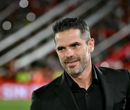 Fernando Gago podría llegar a Necaxa como reemplazo de Larcamón (Photo by Marcelo Endelli/Getty Images) Fernando Gago podría llegar a Necaxa como reemplazo de Larcamón (Photo by Marcelo Endelli/Getty Images)
