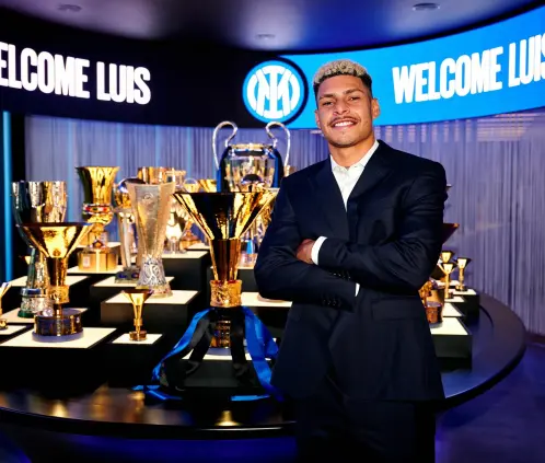 El brasileño Luis Henrique se convirtió en el segundo refuerzo del Inter de Milan para el Mundial de Clubes. @Inter El brasileño Luis Henrique se convirtió en el segundo refuerzo del Inter de Milan para el Mundial de Clubes. @Inter