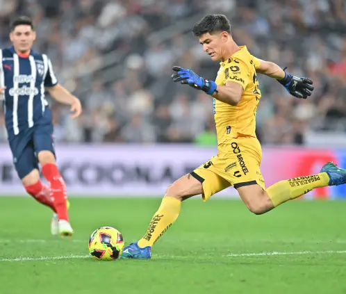 Los Rayados están interesados en firmar a Carlos Moreno, actual portero del Pachuca. Getty Images Los Rayados están interesados en firmar a Carlos Moreno, actual portero del Pachuca. Getty Images