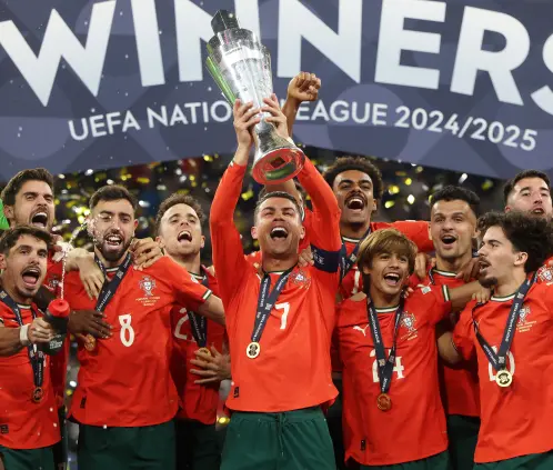 El dato que confirma a Cristiano Ronaldo como el mayor ídolo de Portugal (Getty Images) El dato que confirma a Cristiano Ronaldo como el mayor ídolo de Portugal (Getty Images)