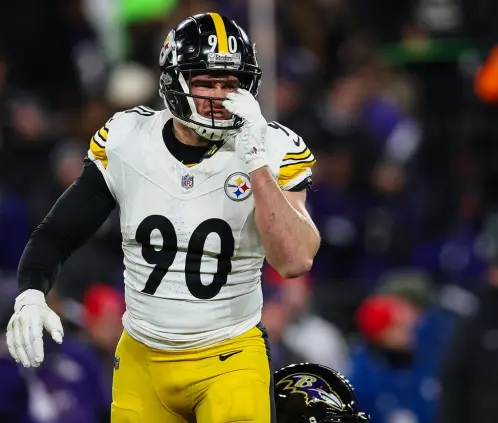 Estrellas de la NFL se rebelan y exigen contratos millonarios Photo by Scott Taetsch/Getty Images) Estrellas de la NFL se rebelan y exigen contratos millonarios Photo by Scott Taetsch/Getty Images)