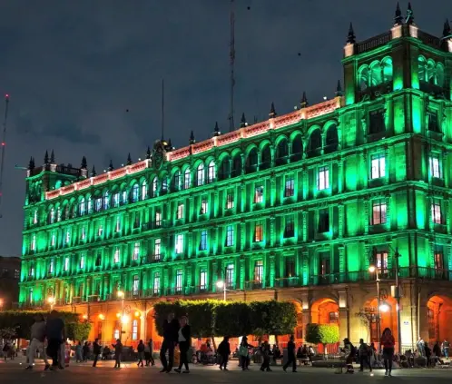 Los principales monumentos de la Ciudad de México se iluminaron rumbo al Mundial de 2026. @SedecoCDMX Los principales monumentos de la Ciudad de México se iluminaron rumbo al Mundial de 2026. @SedecoCDMX