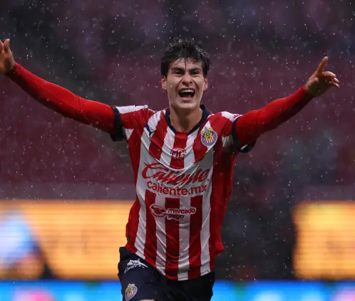 Armando Hormiga González ¿de Chivas a Europa? (Photo by Simon Barber/Getty Images) Armando Hormiga González ¿de Chivas a Europa? (Photo by Simon Barber/Getty Images)