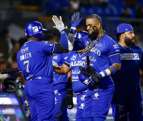 Los Charros se impusieron ante los Leones en condición de local. @charrosbeisbol Los Charros se impusieron ante los Leones en condición de local. @charrosbeisbol