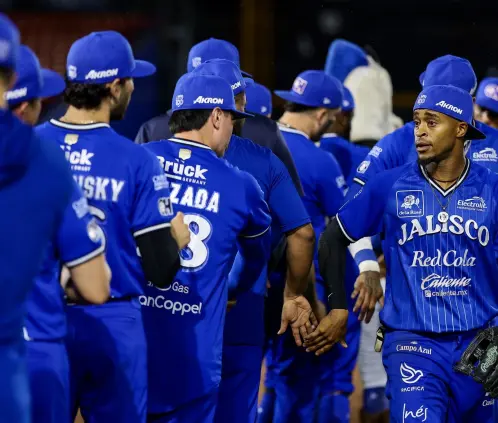 Los Charros volvieron a vencer a los Leones. @charrosbeisbol Los Charros volvieron a vencer a los Leones. @charrosbeisbol