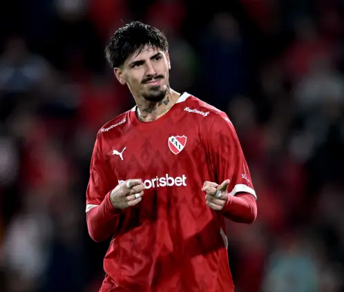 El defensa argentino Kevin Lomónaco rechazó la oferta de Tigres ante la oportunidad de firmar con el Barcelona. Getty Images El defensa argentino Kevin Lomónaco rechazó la oferta de Tigres ante la oportunidad de firmar con el Barcelona. Getty Images