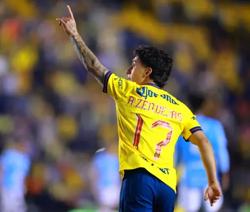 Alejandro Zendejas descartó seguir a su novia Sabrina Enciso a Tigres, por lo cual seguirá en el América. Getty Images Alejandro Zendejas descartó seguir a su novia Sabrina Enciso a Tigres, por lo cual seguirá en el América. Getty Images