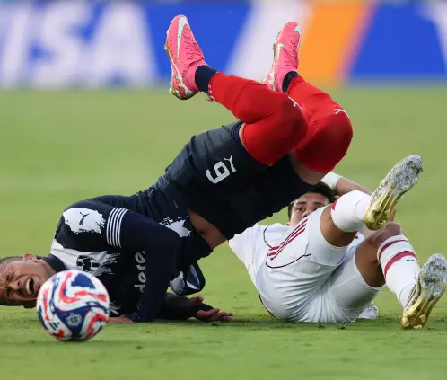 El Rayados vs. River Plate se volvió el juego con más faltas y menos tiempo efectivo de juego del Mundial de Clubes. Getty Images El Rayados vs. River Plate se volvió el juego con más faltas y menos tiempo efectivo de juego del Mundial de Clubes. Getty Images