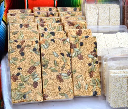 Las alegrías son el dulce típico mexicano que cuenta con amaranto (Wikimedia Commons) Las alegrías son el dulce típico mexicano que cuenta con amaranto (Wikimedia Commons)