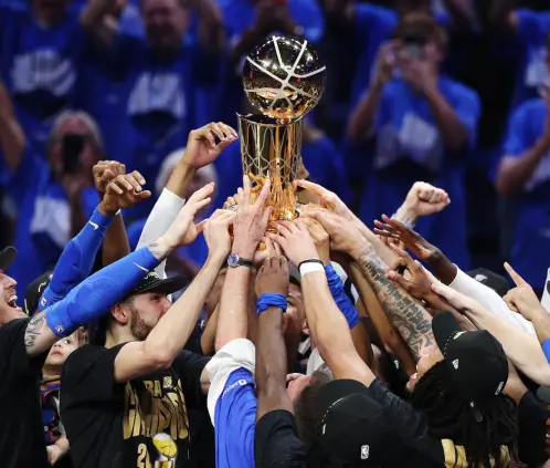 El Thunder levanta su primer título NBA en la historia (Matthew Stockman/Getty Images) El Thunder levanta su primer título NBA en la historia (Matthew Stockman/Getty Images)
