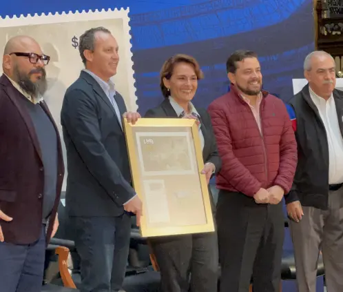 La LMB presentó timbre postal conmemorativo por sus 100 años (Cristian Moya/ POSTA Deportes) La LMB presentó timbre postal conmemorativo por sus 100 años (Cristian Moya/ POSTA Deportes)
