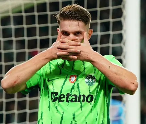 Viktor Gyökeres se rebela y pide salir del Sporting de Lisboa (Photo by Gualter Fatia/Getty Images) Viktor Gyökeres se rebela y pide salir del Sporting de Lisboa (Photo by Gualter Fatia/Getty Images)