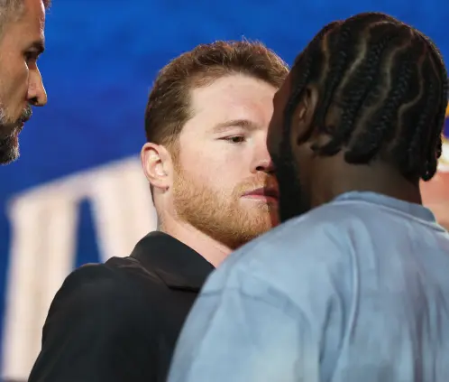 Saúl Canelo Álvarez vs Terence Crawford (Photo by Al Bello/Getty Images for Netflix). Saúl Canelo Álvarez vs Terence Crawford (Photo by Al Bello/Getty Images for Netflix).