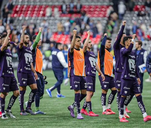 Los Pumas dejarán a Nike al final de la temporada 2025-2026, para volver a ser vestidos por Puma tras 12 años separados. @PumasMX Los Pumas dejarán a Nike al final de la temporada 2025-2026, para volver a ser vestidos por Puma tras 12 años separados. @PumasMX