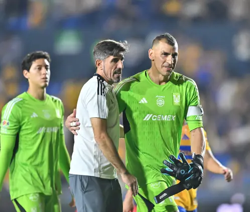 Nahuel Guzmán señaló que Veljko Paunovic fue cesado de Tigres por su mala relación con la afición. Getty Images Nahuel Guzmán señaló que Veljko Paunovic fue cesado de Tigres por su mala relación con la afición. Getty Images