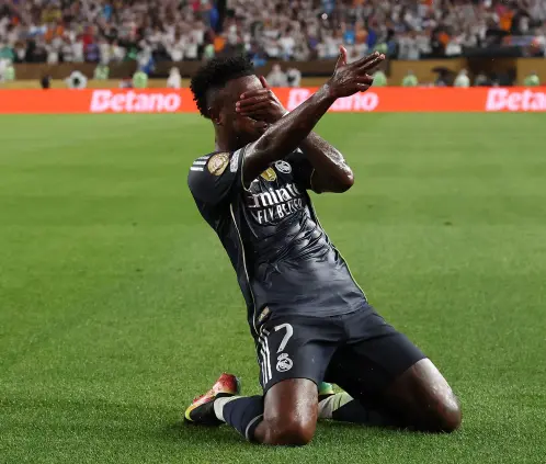 Real Madrid gana al Salzburg y evita al Manchester City en el Mundial de Clubes 2025 (Photo by Francois Nel/Getty Images) Real Madrid gana al Salzburg y evita al Manchester City en el Mundial de Clubes 2025 (Photo by Francois Nel/Getty Images)