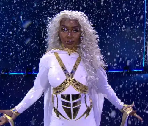 Jade Cargill impactó al Universo WWE al llegar a Night of Champions como Tormenta de los X-Men. @WWE Jade Cargill impactó al Universo WWE al llegar a Night of Champions como Tormenta de los X-Men. @WWE