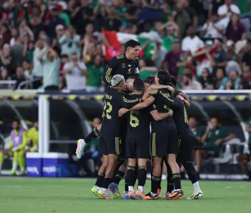 México vence a Arabia Saudita y avanza a semifinales de la Copa Oro México vence a Arabia Saudita y avanza a semifinales de la Copa Oro