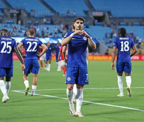 Pedro Neto del Chelsea no vería acción ante Palmeiras, al estar seriamente afectado por la muerte de su amigo Diogo Jota. Getty Images Pedro Neto del Chelsea no vería acción ante Palmeiras, al estar seriamente afectado por la muerte de su amigo Diogo Jota. Getty Images