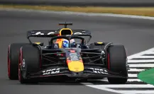 Max Verstappen arrasa y se impone en las clasificatorias del GP de Gran Bretaña