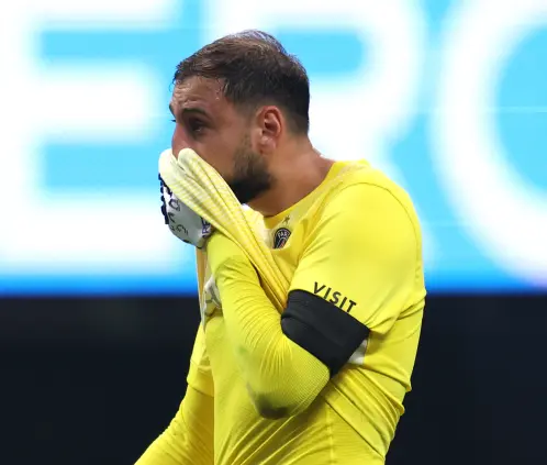 Gianluigi Donnarumma terminó llorando de arrepentimiento por lesionar accidentalmente a Jamal Musiala. Getty Images Gianluigi Donnarumma terminó llorando de arrepentimiento por lesionar accidentalmente a Jamal Musiala. Getty Images
