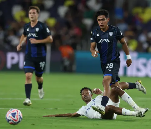 El Pachuca exige 10 millones de dólares por Elías Montiel ante el Interés del Ajax y Olympique de Lyon. Getty Images
