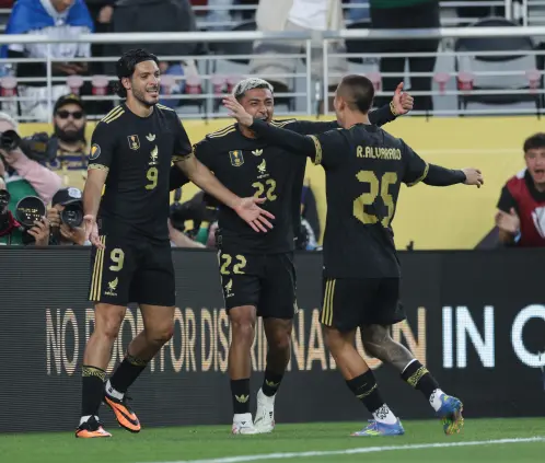La Concacaf confirmó que se agotaron los boletos de la Final de la Copa Oro entre México y Estados Unidos. @miseleccionmx La Concacaf confirmó que se agotaron los boletos de la Final de la Copa Oro entre México y Estados Unidos. @miseleccionmx