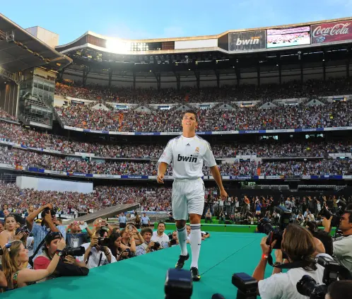 El día que Cristiano Ronaldo conquistó al madridismo (Photo by Denis Doyle/Getty Images) El día que Cristiano Ronaldo conquistó al madridismo (Photo by Denis Doyle/Getty Images)