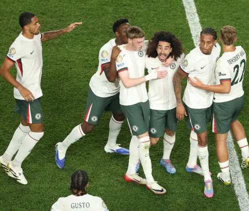 La FIFA rebajó las entradas del Chelsea vs Fluminense hasta los 13 dólares debido a la baja respuesta en taquillas. Getty Images La FIFA rebajó las entradas del Chelsea vs Fluminense hasta los 13 dólares debido a la baja respuesta en taquillas. Getty Images