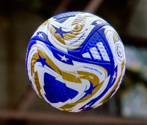 El nuevo balón del Mundial de Clubes se usará solo para las Semifinales y Final. @adidasfootball El nuevo balón del Mundial de Clubes se usará solo para las Semifinales y Final. @adidasfootball
