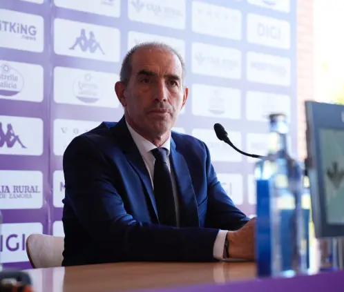 Guillermo Almada nuevo entrenador del Real Valladolid (realvalladolid X) Guillermo Almada nuevo entrenador del Real Valladolid (realvalladolid X)