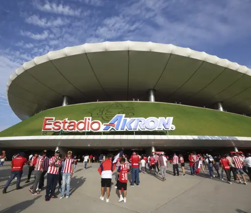 Chivas tiene plan B por obras en el Estadio Akron (Photo by Simon Barber/Getty Images) Chivas tiene plan B por obras en el Estadio Akron (Photo by Simon Barber/Getty Images)