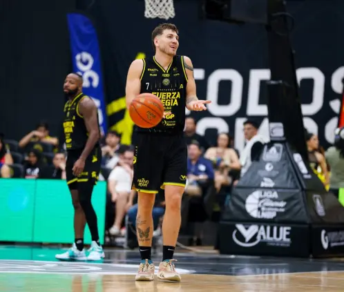 Fuerza Regia cayó por primera vez en la temporada (Nora Guerrero / POSTA DEPORTES) Fuerza Regia cayó por primera vez en la temporada (Nora Guerrero / POSTA DEPORTES)