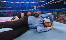 Goldberg lesiona a Charles Robinson en su despedida en el WWE Saturdays Nights Main Event
