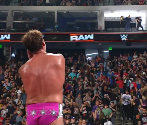 CM Punk derrota a Breakker y va por el título en SummerSlam CM Punk derrota a Breakker y va por el título en SummerSlam