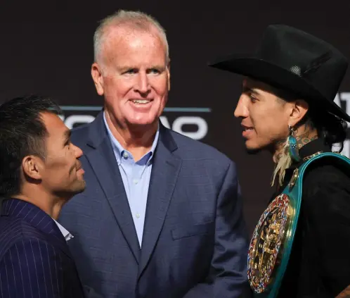 Pacquiao busca el título welter de manos de El Azteca Pacquiao busca el título welter de manos de El Azteca