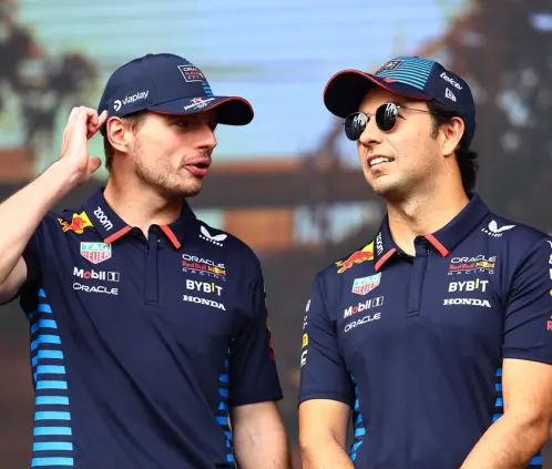 Max Verstappen olvida rivalidad con Checo Pérez y alaba su regreso a F1  (Photo by Mark Thompson/Getty Images)