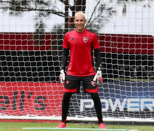 Los Pumas hicieron una nueva oferta por Keylor Navas, pero de nueva cuenta serían rechazados por Newells Old Boys. @NavasKeylor Los Pumas hicieron una nueva oferta por Keylor Navas, pero de nueva cuenta serían rechazados por Newells Old Boys. @NavasKeylor
