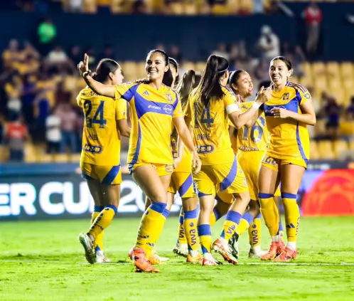 Cristina Ferral se reintegró a Tigres Femenil tras haber concluido sus estudios para ser entrenadora por la UEFA. Nora Guerrero Cristina Ferral se reintegró a Tigres Femenil tras haber concluido sus estudios para ser entrenadora por la UEFA. Nora Guerrero