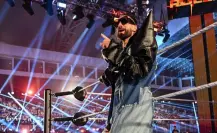 Seth Rollins reaparece rumbo a los SuperShows de WWE en México, ¿qué tan grave es su lesión?
