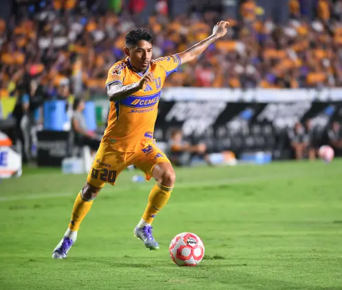 El Apertura 2025 podría ser el último torneo en la carrera de Javier Aquino, que tiene planeado retirarse en Tigres. Getty Images El Apertura 2025 podría ser el último torneo en la carrera de Javier Aquino, que tiene planeado retirarse en Tigres. Getty Images