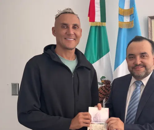 Keylor Navas recibe visa de trabajo y espera a la Liga MX para debutar (Foto: @alejandromtzp X) Keylor Navas recibe visa de trabajo y espera a la Liga MX para debutar (Foto: @alejandromtzp X)