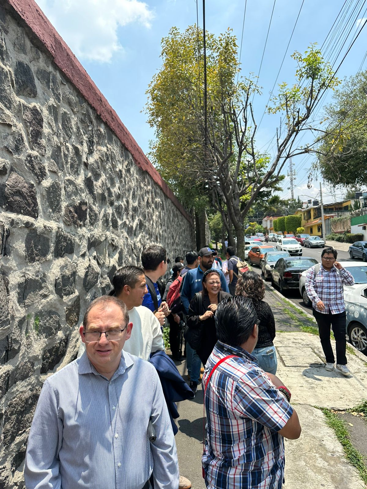 La prensa mexicana ya espera a Keylor Navas en Ciudad Universitaria La prensa mexicana ya espera a Keylor Navas en Ciudad Universitaria